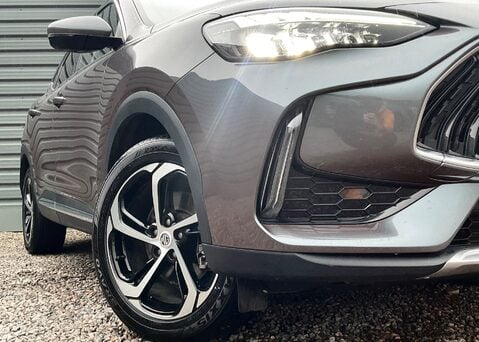 MG HS 1.5 T-GDI TROPHY 2