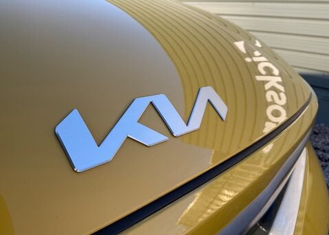 Kia Stonic 1.0 T-GDi '2' 4