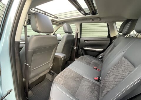 Suzuki Vitara SZ5 BOOSTERJET ALLGRIP MHEV 13