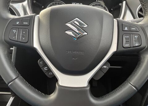Suzuki Vitara SZ5 BOOSTERJET ALLGRIP MHEV 24