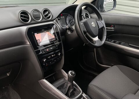 Suzuki Vitara SZ-T BOOSTERJET 11