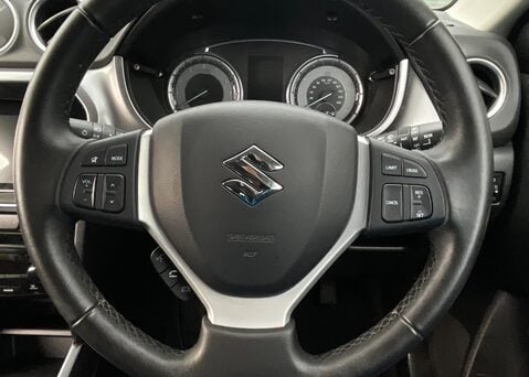 Suzuki Vitara SZ-T BOOSTERJET 21
