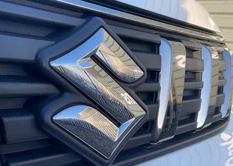 Suzuki Vitara SZ-T BOOSTERJET ALLGRIP MHEV 4