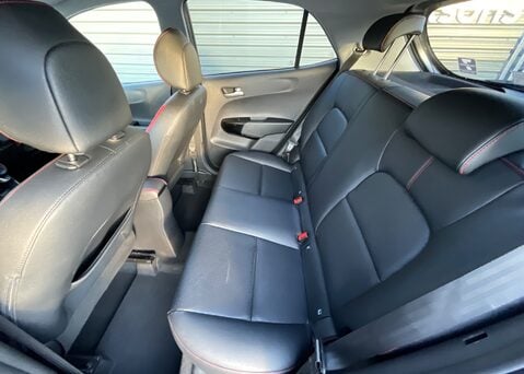 Kia Picanto GT-Line 1.0 T-GDi  13