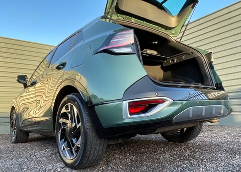 Kia Sportage 1.6 T-GDi GT-Line PHEV 17