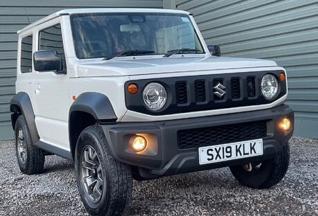 Suzuki Jimny SZ5