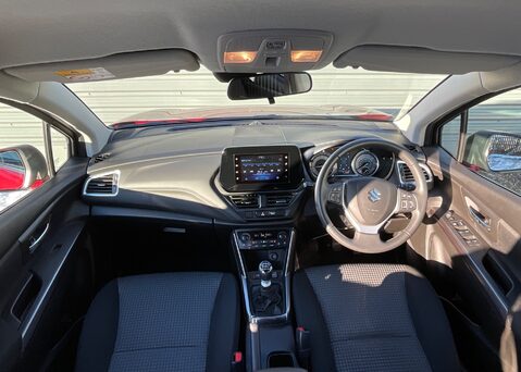 Suzuki S-Cross MOTION BOOSTERJET MHEV 13