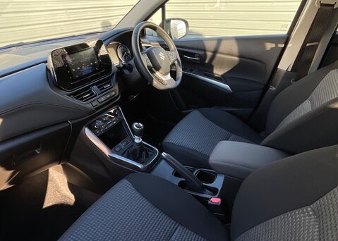 Suzuki S-Cross MOTION BOOSTERJET MHEV 15