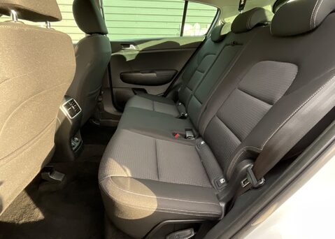 Kia Sportage 1.6 GDi ISG 2 11
