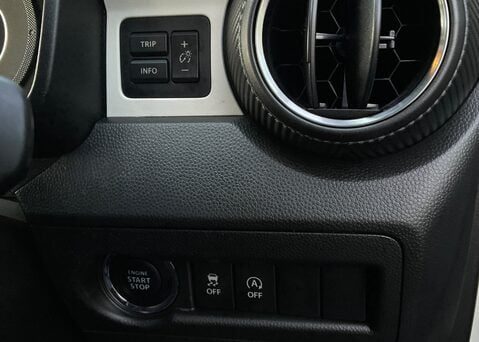 Suzuki Ignis SZ5 DUALJET ALLGRIP MHEV 23