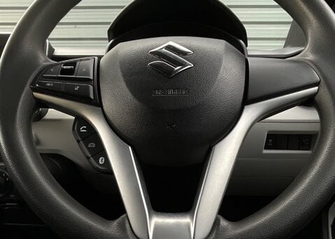 Suzuki Ignis SZ-T DUALJET 24