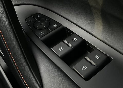 MG HS 1.5 T-GDI TROPHY PHEV 19