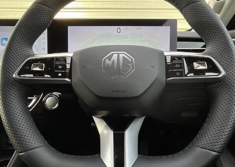 MG HS 1.5 T-GDI TROPHY PHEV 22