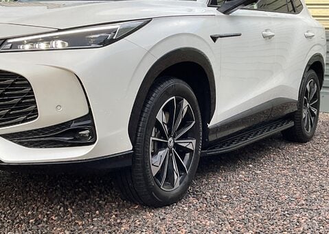 MG HS 1.5 T-GDI TROPHY PHEV 5