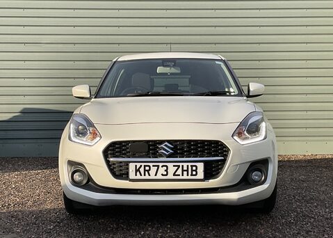 Suzuki Swift SZ-T DUALJET MHEV 10