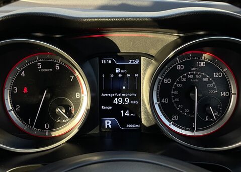 Suzuki Swift SZ-T DUALJET MHEV 22