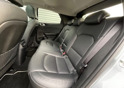 Kia Xceed 1.5 T-GDi ISG 4 ​ 19