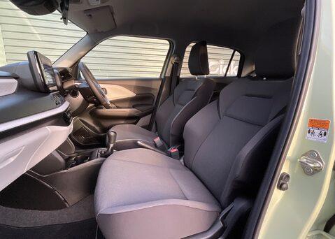 Suzuki Swift MOTION 15