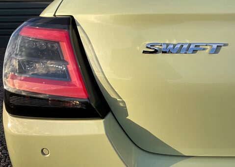 Suzuki Swift MOTION 21