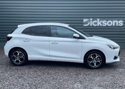 MG MG3 1.5 HYBRID+ TROPHY 8