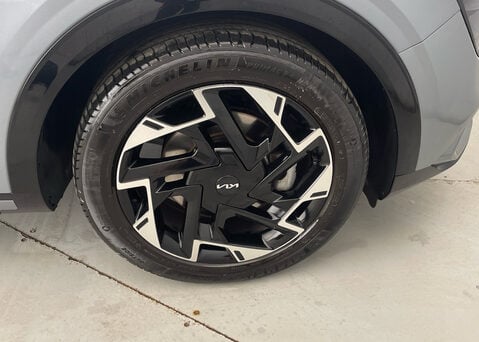 Kia Sportage 1.6 T-GDi GT-Line DCT 48v 17