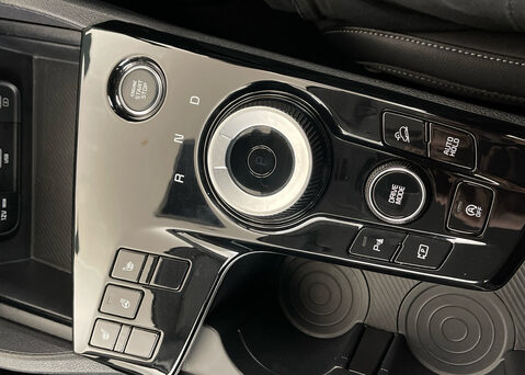 Kia Sportage 1.6 T-GDi '3' DCT 48v 18