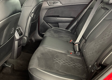 Kia Sportage 1.6 T-GDi GT-Line DCT 48v 12