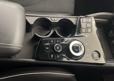 Kia Sportage 1.6 T-GDi GT-Line DCT 48v 18