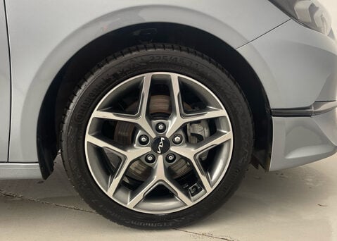 Kia Ceed 1.5 T-GDi '3' SW DCT 17