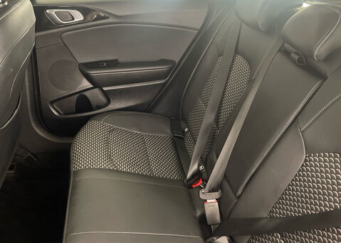 Kia Ceed 1.5 T-GDi '3' SW DCT 12