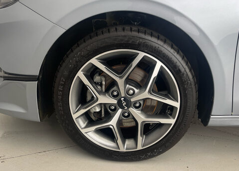 Kia Ceed 1.5 T-GDi '3' SW DCT 14