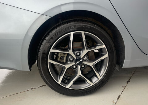 Kia Ceed 1.5 T-GDi '3' SW DCT 16