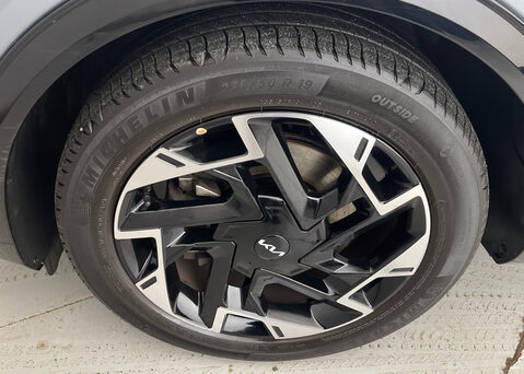 Kia Sportage 1.6 T-GDi GT-Line 'S' DCT 48v 17