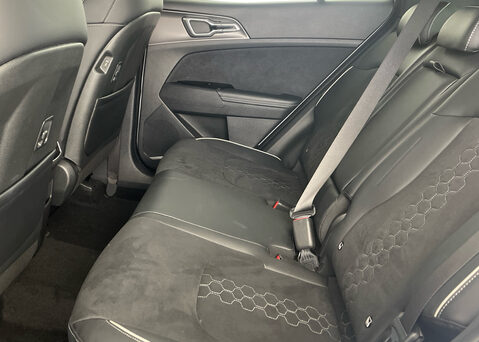 Kia Sportage 1.6 T-GDi GT-Line DCT 48v  12