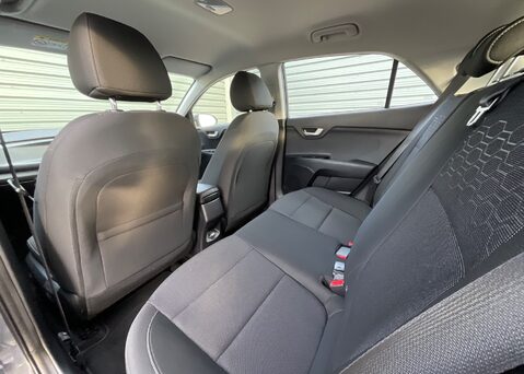 Kia Rio 1.0 T-GDi '2' 14