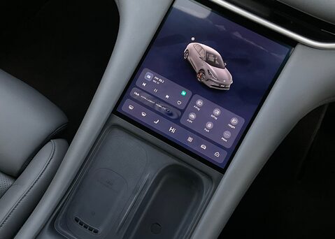 MG IM6 100 kWh LAUNCH EDITION AWD 23