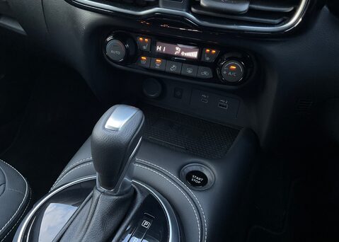 Nissan Juke TEKNA 22