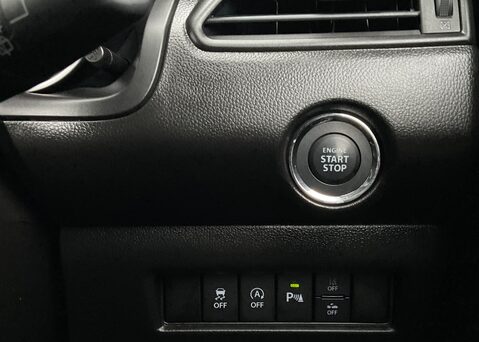 Suzuki Swift SZ5 DUALJET MHEV 23