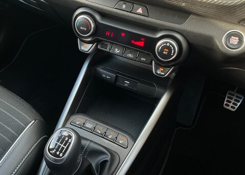 Kia Stonic 1.0 T-GDi GT-Line 'S' 48v 26