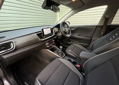 Kia Stonic 1.0 T-GDi GT-Line 'S' 48v 7
