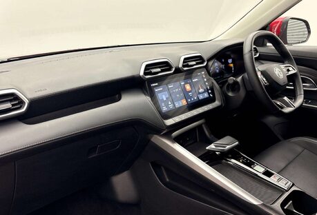 MG ZS 1.5 HYBRID+ TROPHY