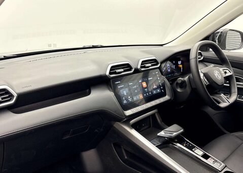 MG ZS 1.5 HYBRID+ TROPHY 3