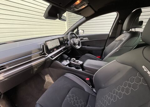 Kia Sportage 1.6 T-GDi GT-Line DCT 48v 7