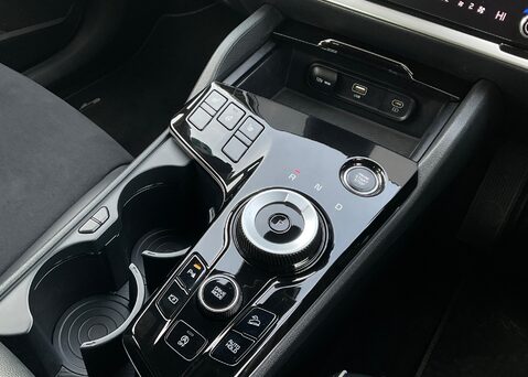 Kia Sportage 1.6 T-GDi GT-Line DCT 48v 17