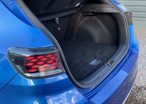 Kia Ceed 1.5 T-GDi ISG GT-Line 12