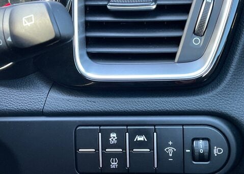 Kia Ceed 1.5 T-GDi ISG GT-Line 18