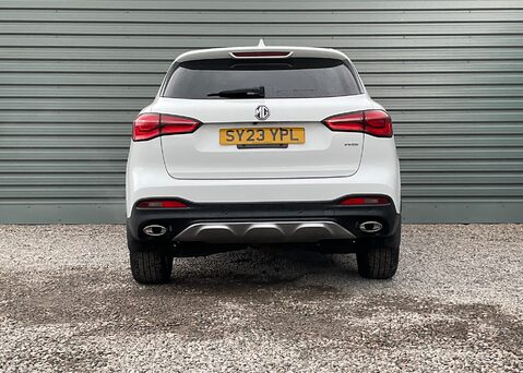 MG HS 1.5 T-GDI EXCLUSIVE 9