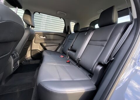 Nissan X-Trail E-4ORCE N-TREK 15