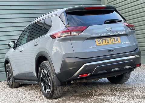 Nissan X-Trail E-4ORCE N-TREK 10