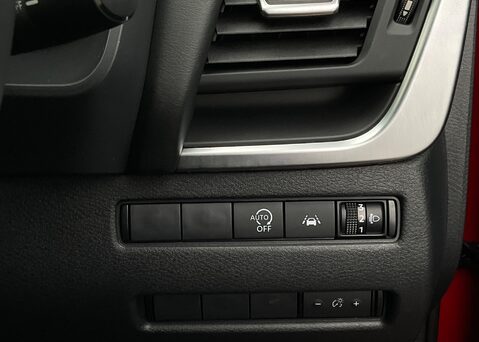 Nissan Qashqai DIG-T ACENTA PREMIUM MHEV 24